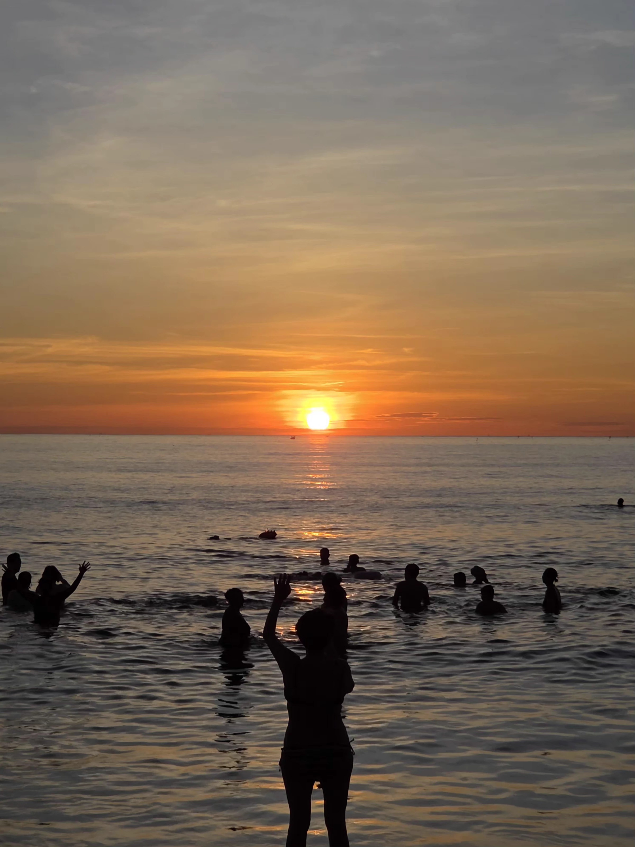 Admirer le lever du soleil sur la plage de Da Nang