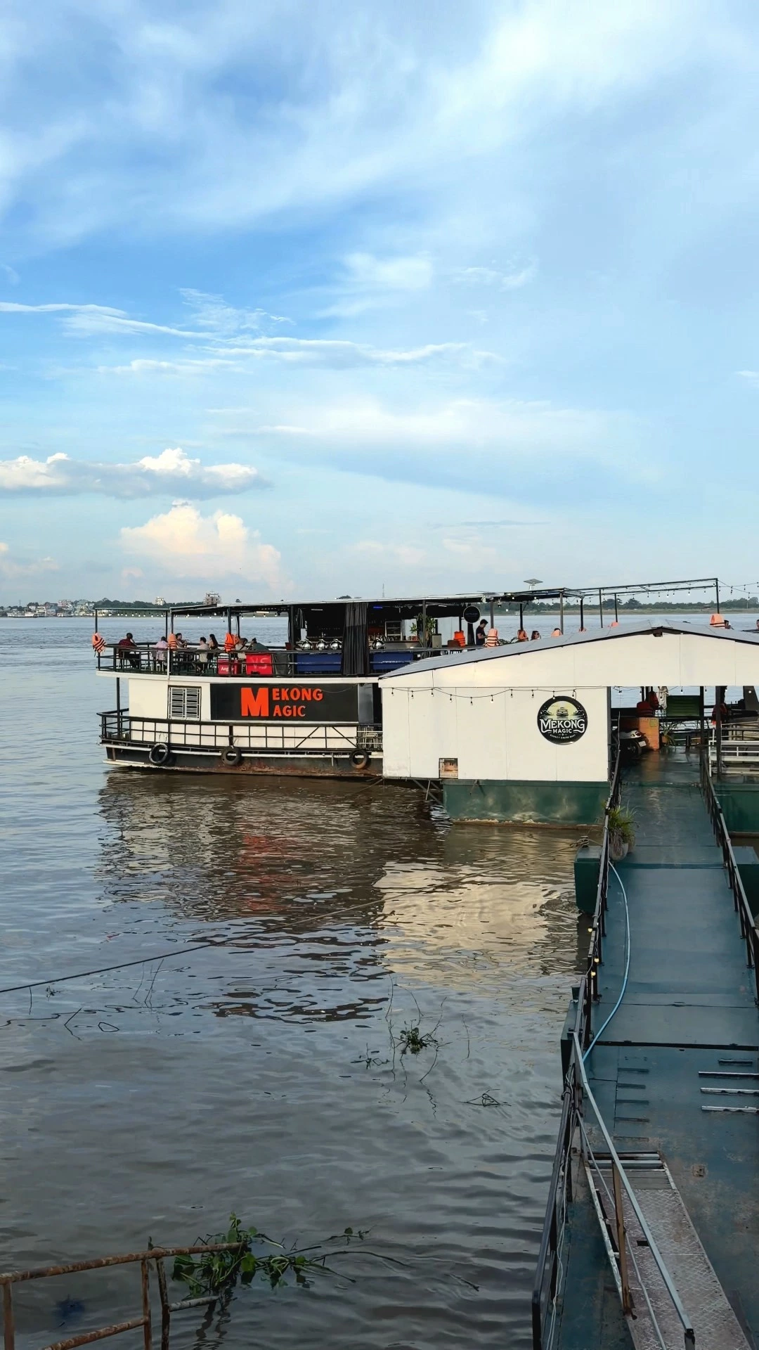 Croisière au coucher du soleil sur le Mékong — Photo 3