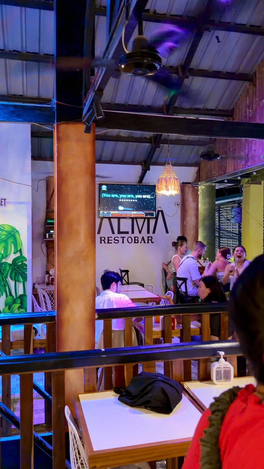 Kalma Restobar