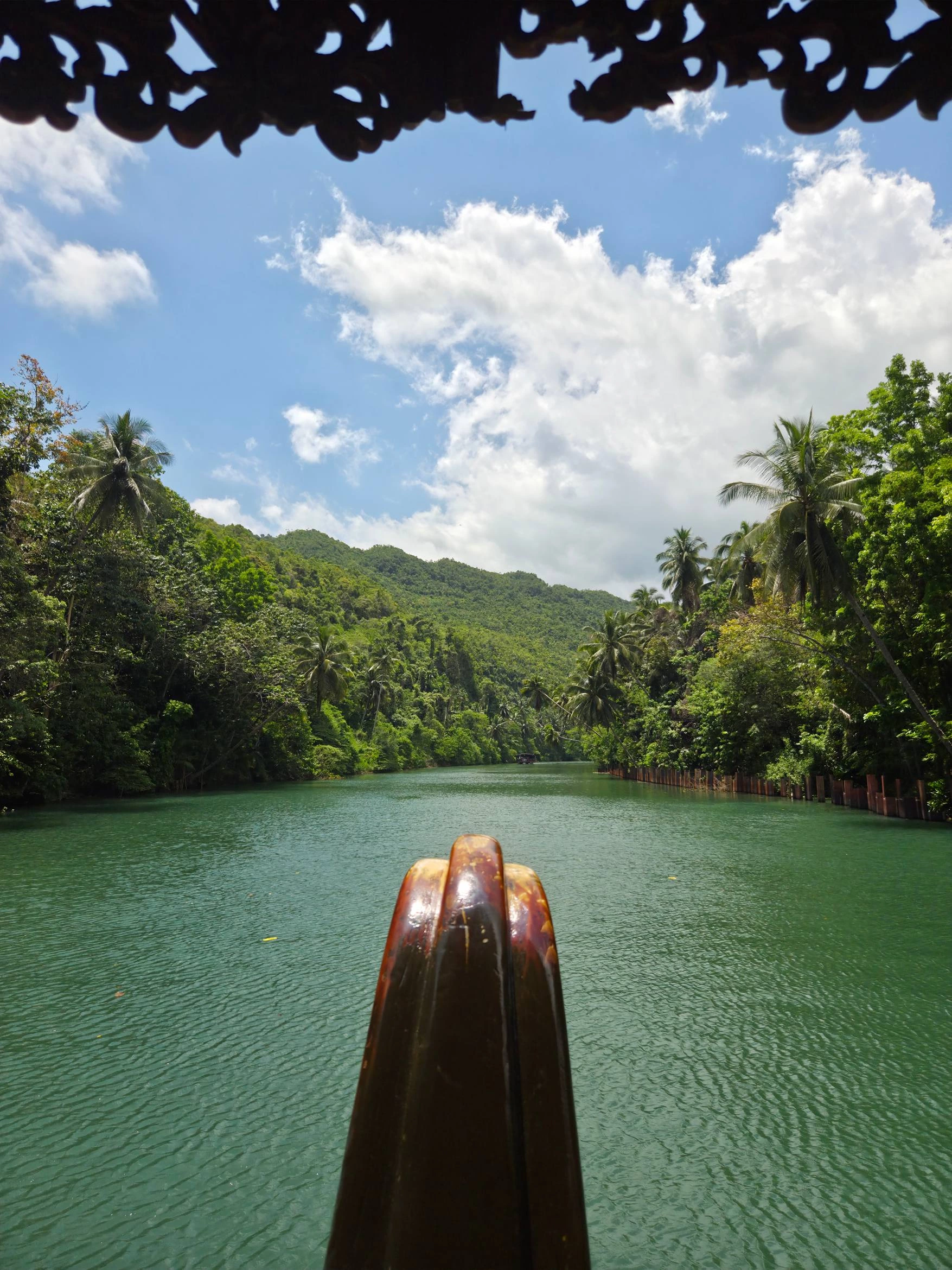 Le Boat River Floating Restaurant
