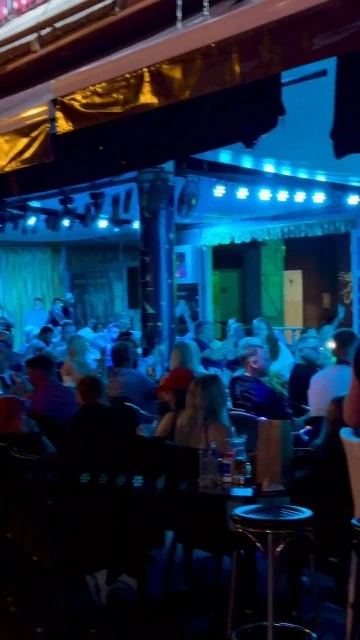 Ricky's Cabaret Bar — Photo 2