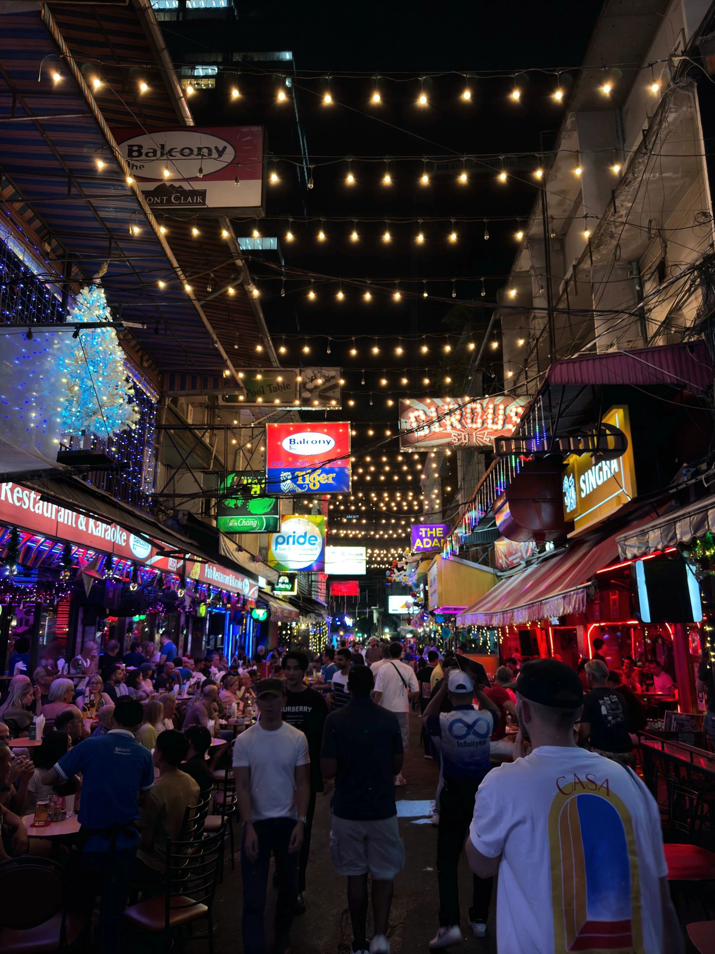 Silom Soi 4 – La rue gay de Bangkok